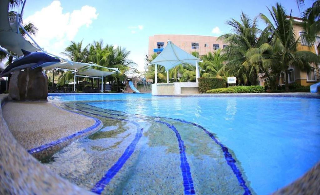 Moonbay Marina The Villas Olongapo Exterior photo