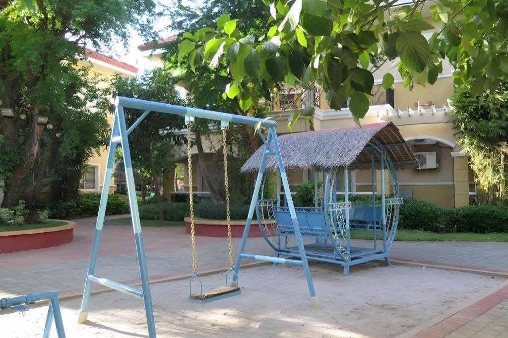 Moonbay Marina The Villas Olongapo Exterior photo