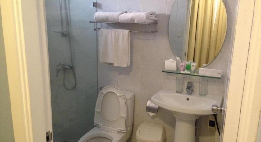Moonbay Marina The Villas Olongapo Exterior photo