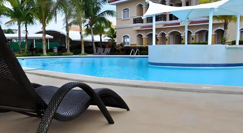 Moonbay Marina The Villas Olongapo Exterior photo