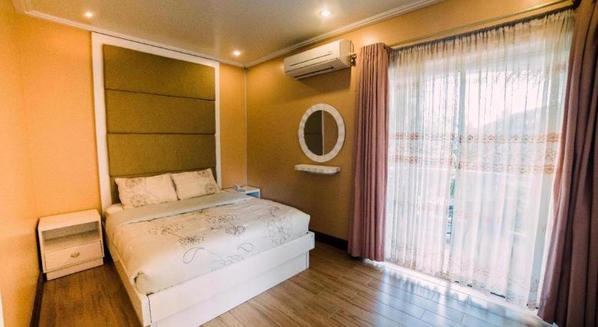 Moonbay Marina The Villas Olongapo Exterior photo